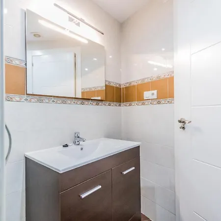 Appartement Cubo's Apartamento Duplex Comisario 3b Málaga